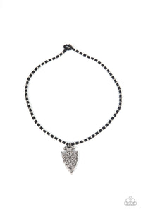 Paparazzi Accessories Get Your ARROWHEAD in the Game - Black